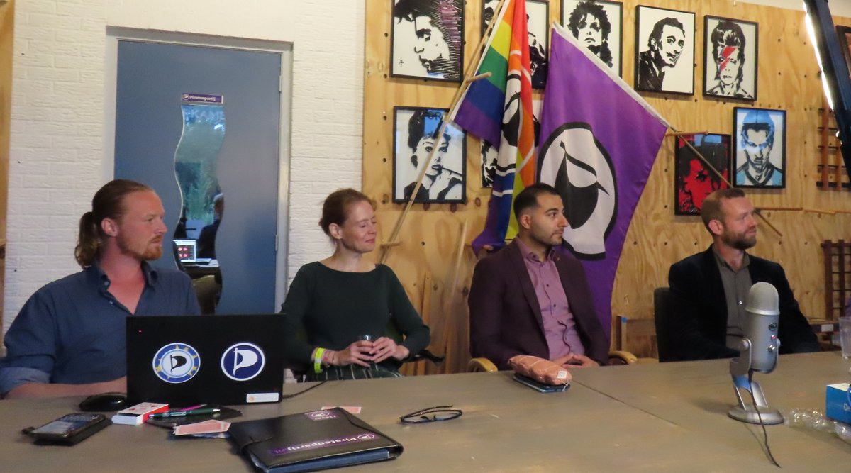 Piratenpartij tweet media