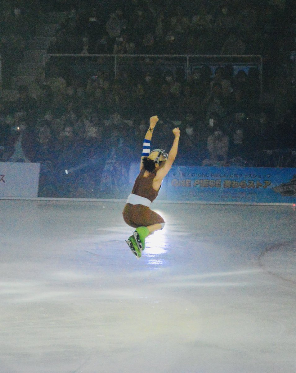pypypanda's tweet image. 跳躍おまとめ
 #ワンピースオンアイス