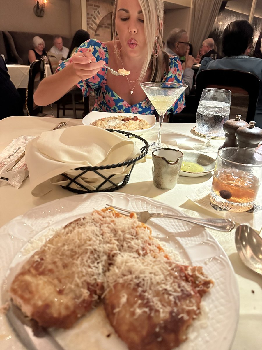 Chris Wang tweet media