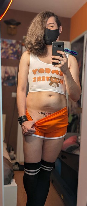 Summer is busy, tough to make content, but will be back to it when can ~   Femboy hooters was hiring<a href="/tag/femboy"class="tags"><span>#femboy</span></a>