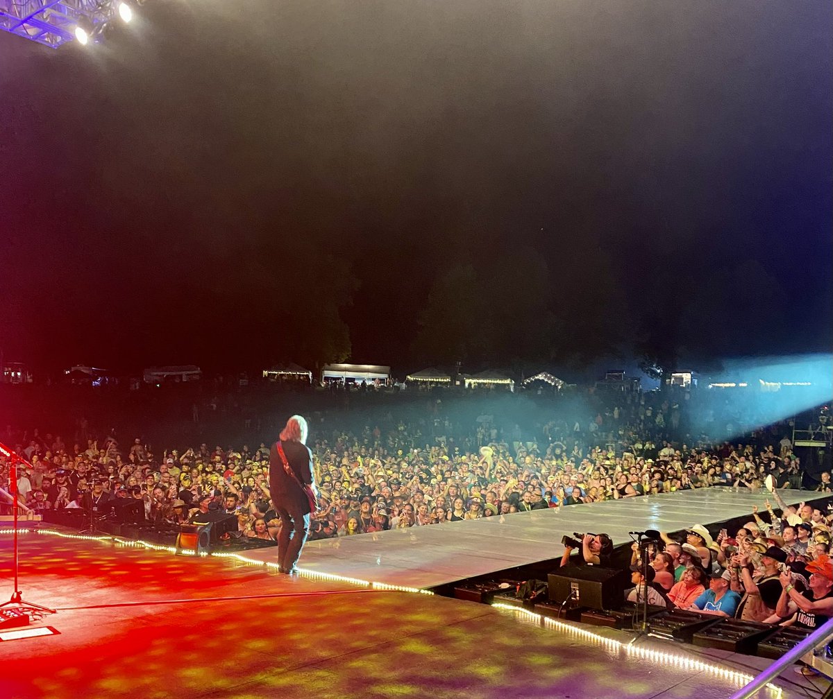 Travis Tritt tweet media