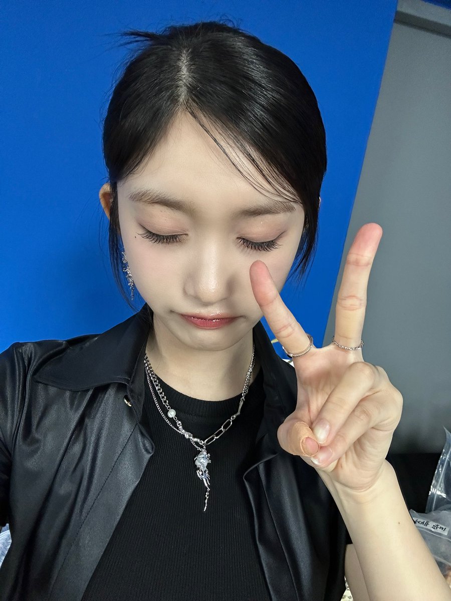 IVE_twt's tweet photo. 아이러브펩시💙

#IVE #아이브 #LEESEO #이서 https://t.co/hbNpgNMD7R