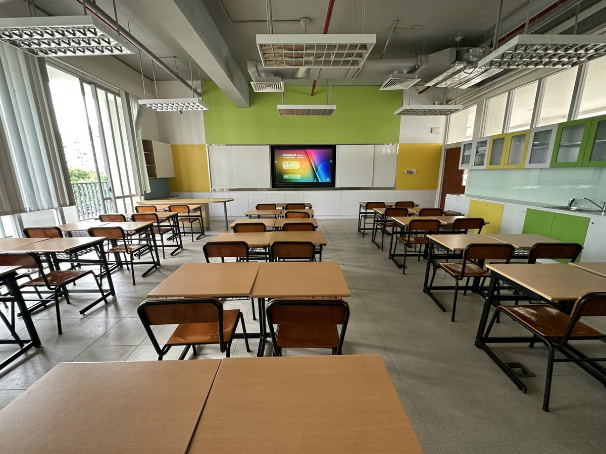 tienld's tweet image. Preparing for the New School Year.
#viewsonic #ducphap #viewboard #myviewboard #edtech #smartclass