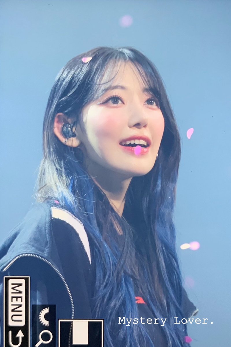 lesserafimpics_'s tweet photo. u did well kkura 🤍 https://t.co/NRfEm9nz7x