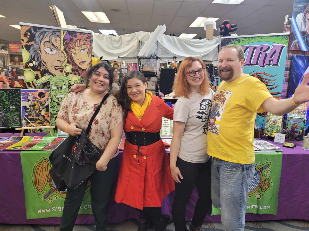819Comics's tweet photo. The 819 Mummy Crew is here @Steelcitycon!! Come by to Row R, say "Hi!" &amp; find out where is Carmen Sandiego! 🦸‍♀️🗯🦸‍♂️🌎🖖💥 @AlixJuls @rose_red6 #SteelCityCon #comics https://t.co/kw3zd550hU