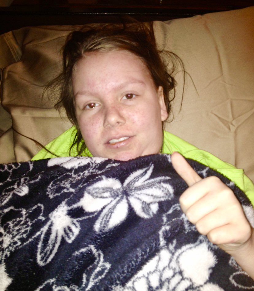 2StefanMoore's tweet image. Brain cancer took away my Ashley’s ability to speak in her last few months on Earth. She gave us a 👍🏼 to let us know she was ok. I will continue to fight for my Ashley &amp;amp; every single Child battling this nasty disease. We’d be so grateful for a follow to keep Ashley’s story alive.