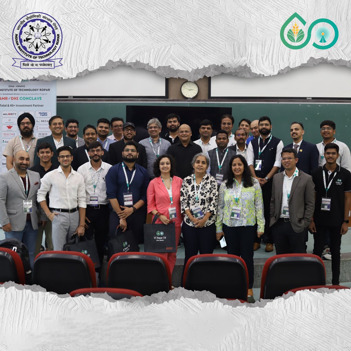 AWaDH_IITRopar's tweet photo. What is a #startup without a proper #pitch? Several startups got the opportunity to pitch for and secure funding for their ideas at the SAMRIDHI Conclave 2023 at @iitrpr. It was an intense session of landing the best pitch and networking for all the folks involved.
#iitrpr #iit https://t.co/9K7XLfXoCP