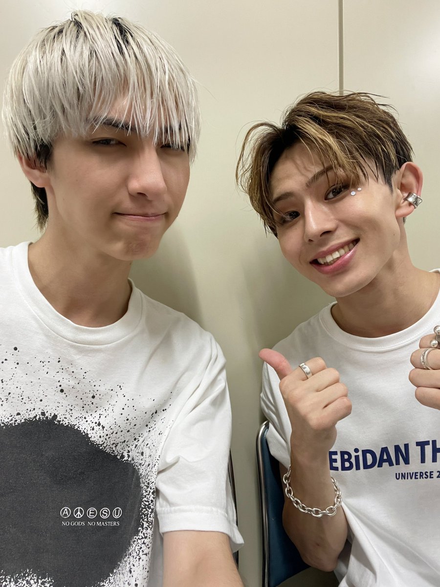 tsuyoshi__0227's tweet photo. そのしゅん、てった、はやと、えいく
みんな良い人達
#エビライ2023 https://t.co/8ShogDcQlL