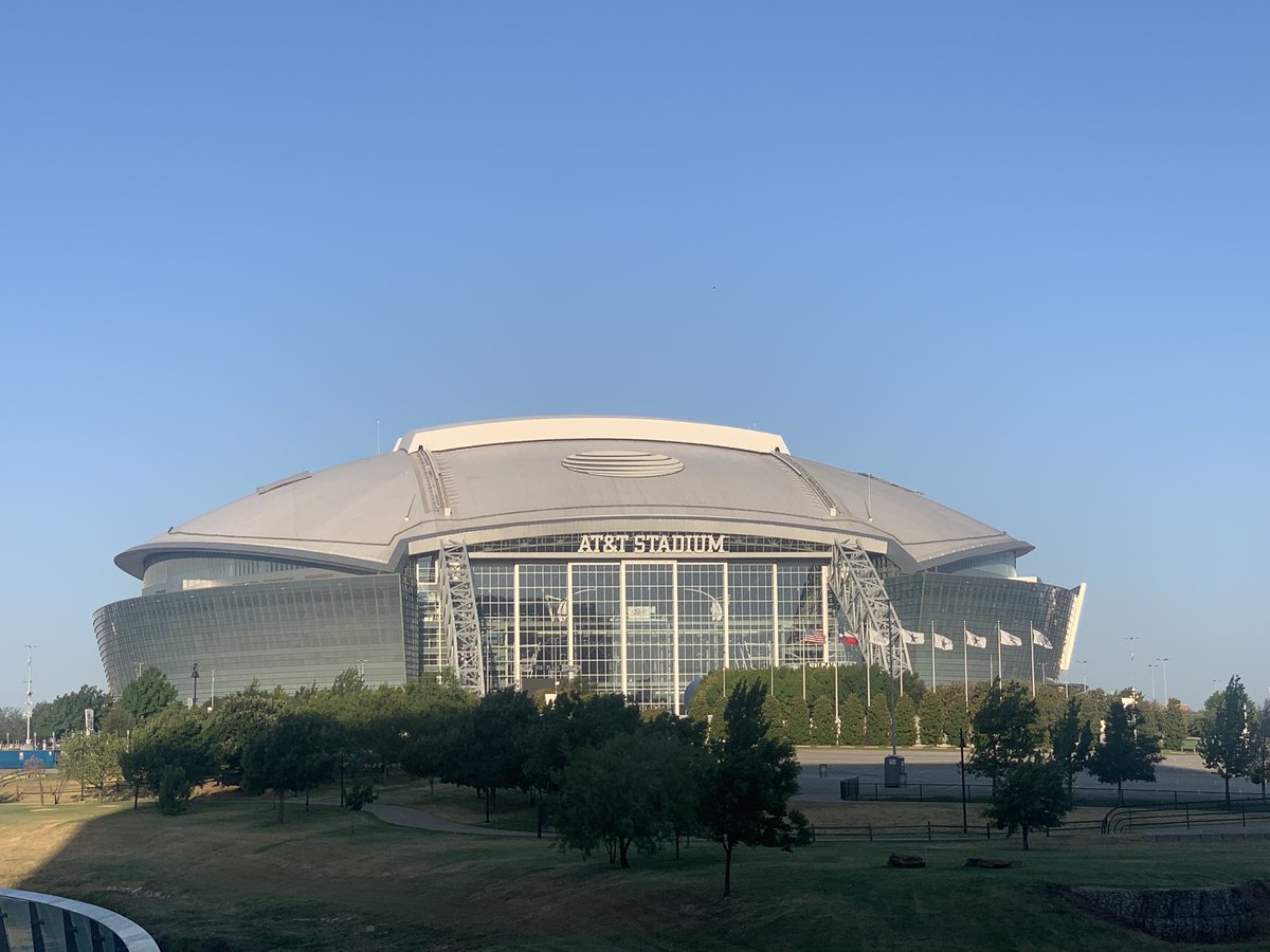 FHCCGolfPro's tweet photo. Game day. #DallasCowboys https://t.co/CMTAvIV5Rr