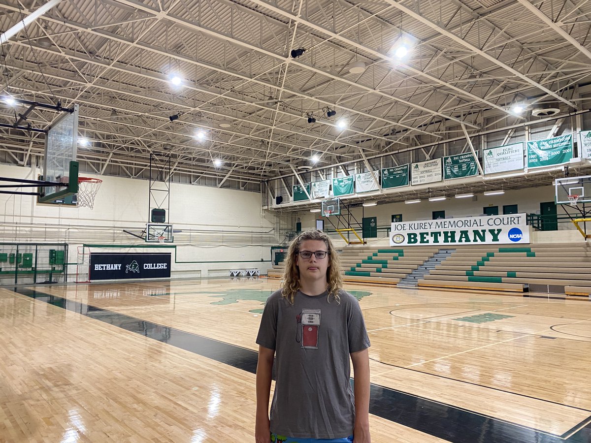 bennettdetenley's tweet photo. Love to see Men's VB growing!! So glad to have made the trip to WV mountains. ⛰️⛰️Good luck Coach Shoemaker on the first season of men's volleyball! 🏐🏐
#GoBisons #NCAAMVB

@Bethany_Bison @bethany_mvb @PAC_Athletics https://t.co/oCvSAcFWoF