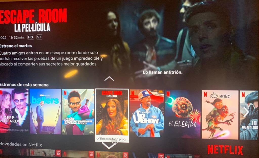 Estimats tuiters i tuiteres dimarts 15 s’estrena Escape Room 1 a Netflix. Fem que sigui la pel.lícula més vista de la història de Netflix. VO catalana fucking n1. Som-hiiiiii!!!!