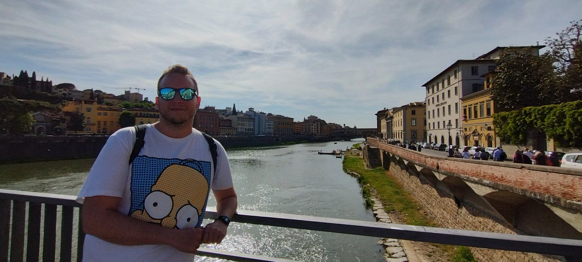 Feliz cumpleaños a mi mitad!! Por muchos más y por poder sorprenderte cada cumpleaños. Te quiero <a href="/jjpacheco22/">José Javier Pacheco</a>