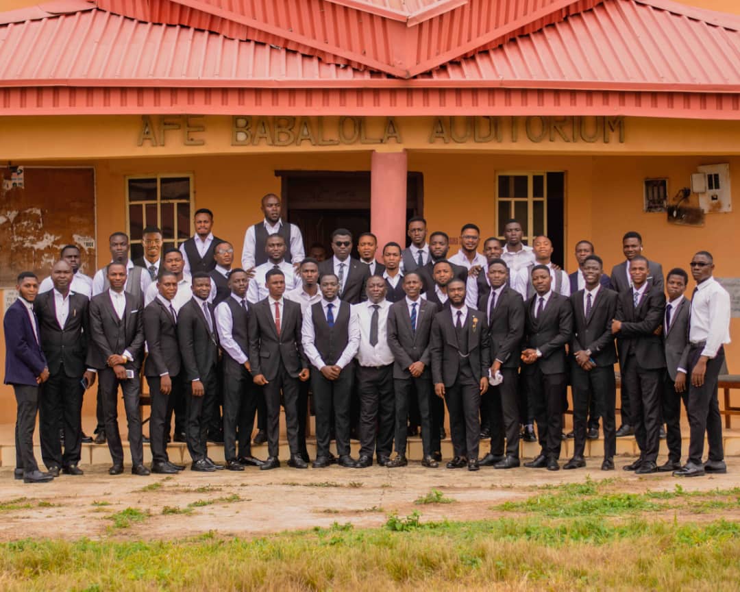 eksulawpress's tweet photo. Congratulations to OPTIMUS Class of ''22!
Best wishes for a rewarding and successful career.
The sky is your limit.
Fly high!!!
#eksulaw #lawtwitter Dj Shawn #law Ronaldo #OPTIMUS22 https://t.co/AcbKiFkNaj