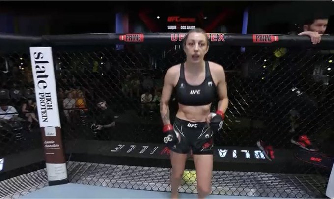 Let's go @killermillerufc ❤️❤️ #UFCFightNight  @ufc https://t.co/CmNptCcIcw<a class="tags" target="_blank" title="On Twitter" href="/?out=eyJ0eXAiOiJKV1QiLCJhbGciOiJIUzUxMiJ9.eyJpYXQiOjE3MjE2ODMxNzgsImlzcyI6InR3cG9ybnN0YXJzLmNvbSIsIm5iZiI6MTcyMTY4MzE3OCwiZXhwIjoxNzUzMjE5MTc4LCJyZWRpcmVjdF91cmwiOiJodHRwczovL3R3aXR0ZXIuY29tL2tpbGxlcm1pbGxlcnVmYyJ9.DKnItYe5rHfO8i4Kfv2o8D_A4XrtbOP0Zp3DS-J55TWdpZqNFZAzuidKk5xhVQyFi4hnu4zcFQ54pE-XhA3GlA">@killermillerufc</a><a href="/tag/ufcfightnight"class="tags">#UFCFightNight</a>