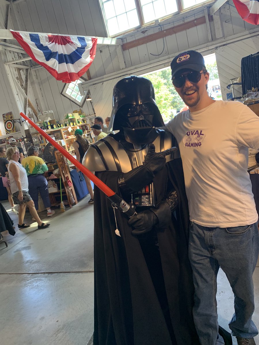 DampOval's tweet photo. Ayo Vader kinda short https://t.co/dc7IbW6yYi