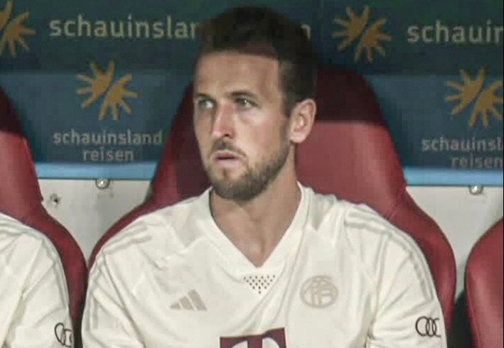 CarefreeLewisG's tweet photo. Does Harry Kane need to leave Bayern to win trophies? https://t.co/0BYqYihohW