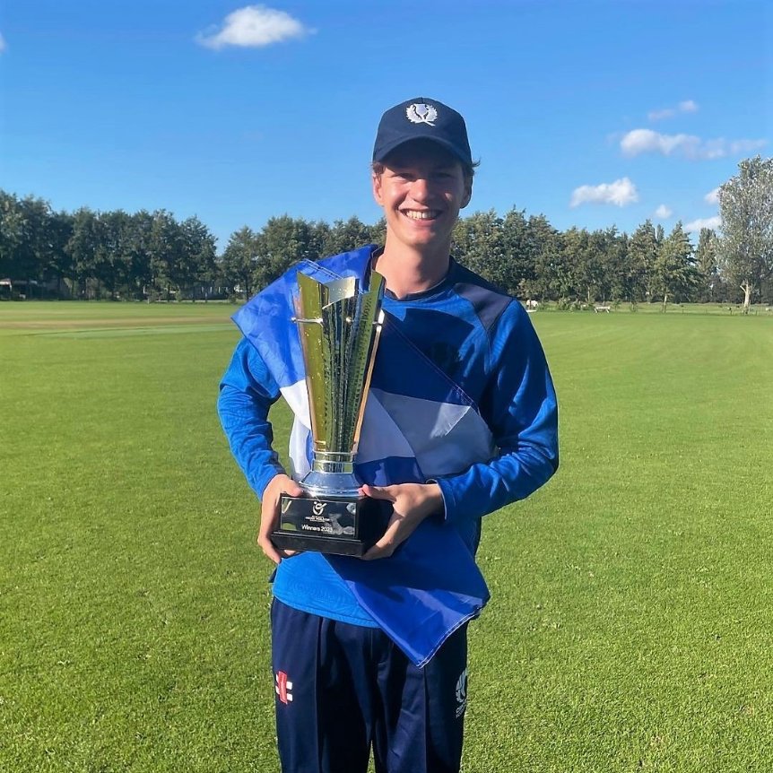 🏆🏴󠁧󠁢󠁳󠁣󠁴󠁿 Congratulations to James and to the @CricketScotland U19s who today qualified for the U19 World Cup Finals in Sri Lanka🇱🇰 with a win over Italy🇮🇹 to finish unbeaten in the European Qualifiers in the Netherlands🇳🇱👍 #FollowScotland