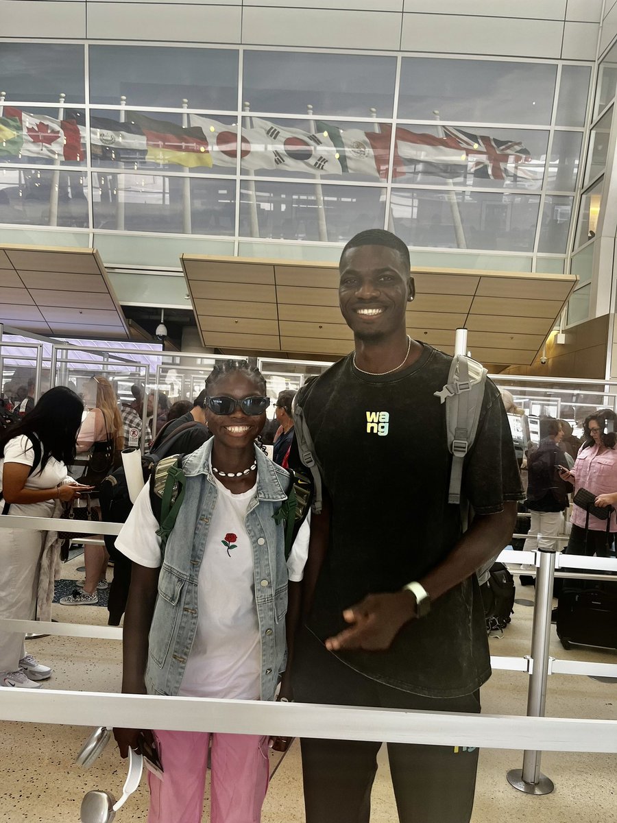 MichaelFordBU's tweet photo. Safe travels to 🌍 Championships @ImaobongUko8 @EzekielNathan13 . Asking for traveling grace 🙏🏿. @BaylorTrack @@MakingOfChamps @NGAthletix https://t.co/nNhdR1BhPw