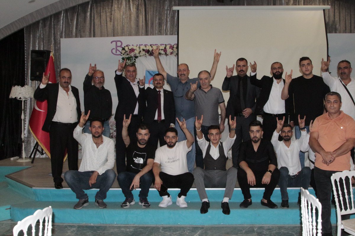 mo7amadalmousa's tweet photo. "BEYDİLİ TÜRKMEN DERNEĞİ @BeydiliDernegi düzenlemiş olduğu Büyük Batı Türkmeneli buluşmasını gerçekleştirdik. Sayın @ahmetagca95 başta olmak üzere tüm emeği geçenlere teşekkürlerimi sunmak isterim. Ayrıca, tüm misafirlere de teşekkürler." https://t.co/hK3Z24MREm