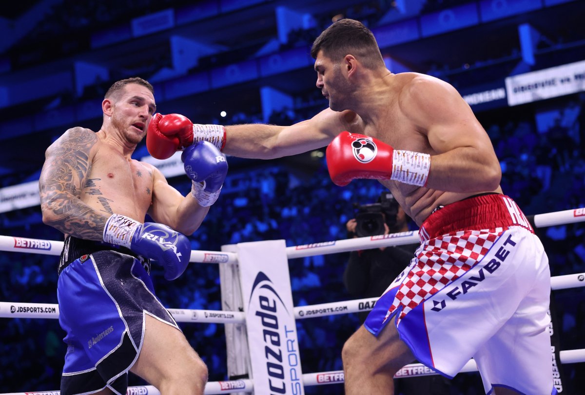 DAZN Boxing tweet media