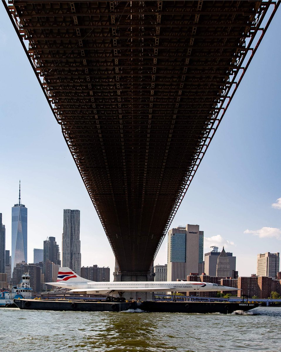 RandomMusing's tweet image. On Aug 10, 2023, the British Airways Concorde Supersonic Jet was spotted leisurely floating up the East River beneath the Brooklyn Bridge. It was being relocated from the Intrepid Sea, Air &amp;amp; Space Museum to the Brooklyn Navy Yard for restoration for display next year.