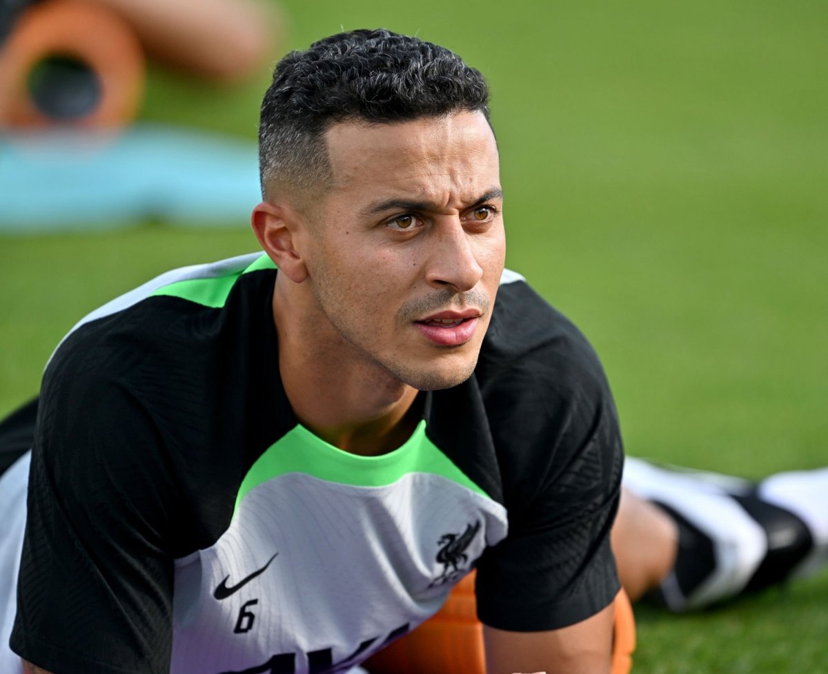 SOMEONE SAID I LOOK LIKE THIAGO