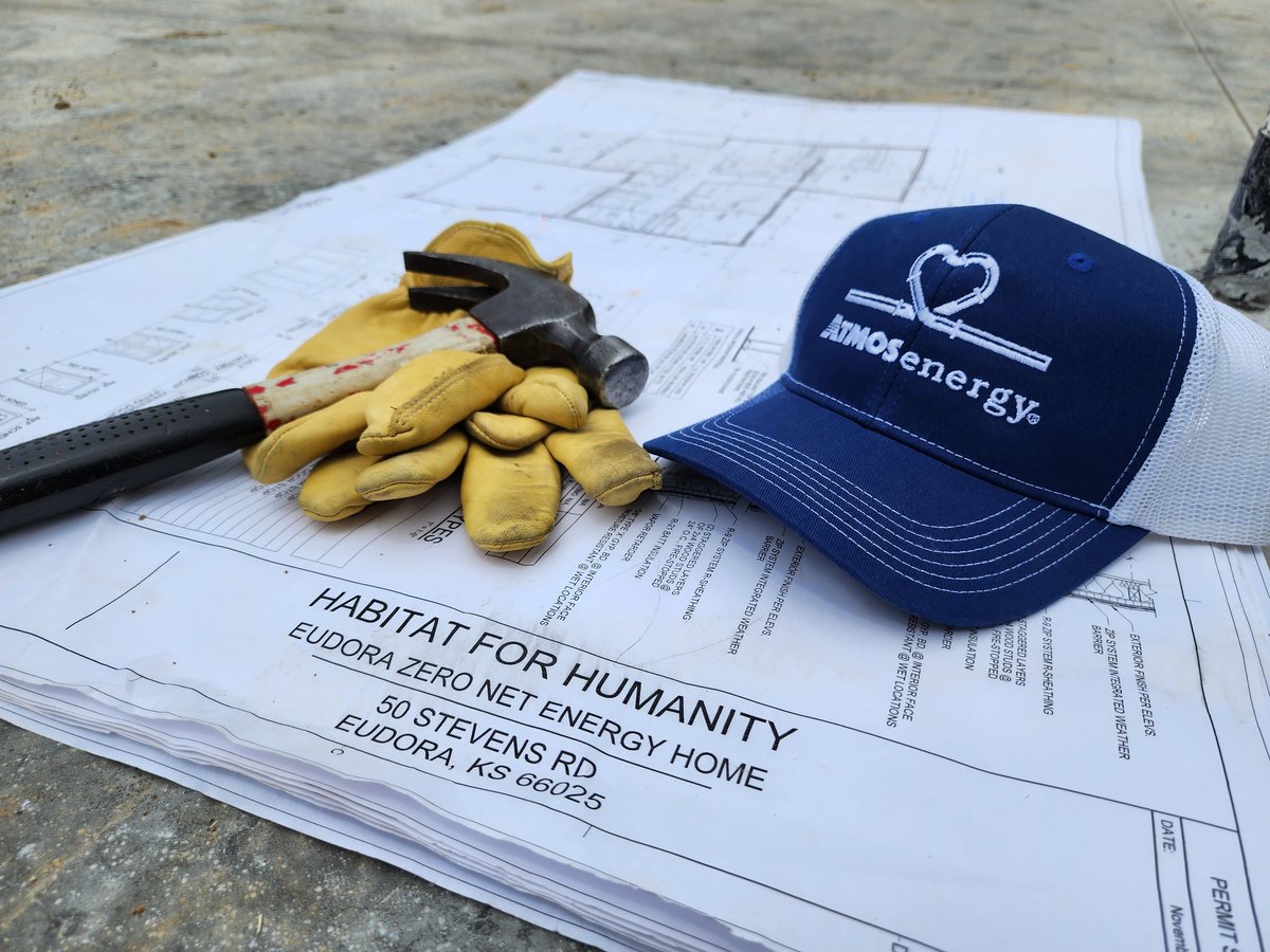 One of our guiding principles at <a href="/atmosenergy/">atmosenergy</a> is "Inspire Trust." Today's volunteer day with <a href="/lawrencehabitat/">Lawrence KS Habitat</a> was all about "inspired trusses!" In addition to the walls we built earlier we are helping to provide families not just affordable housing, but affordable energy!