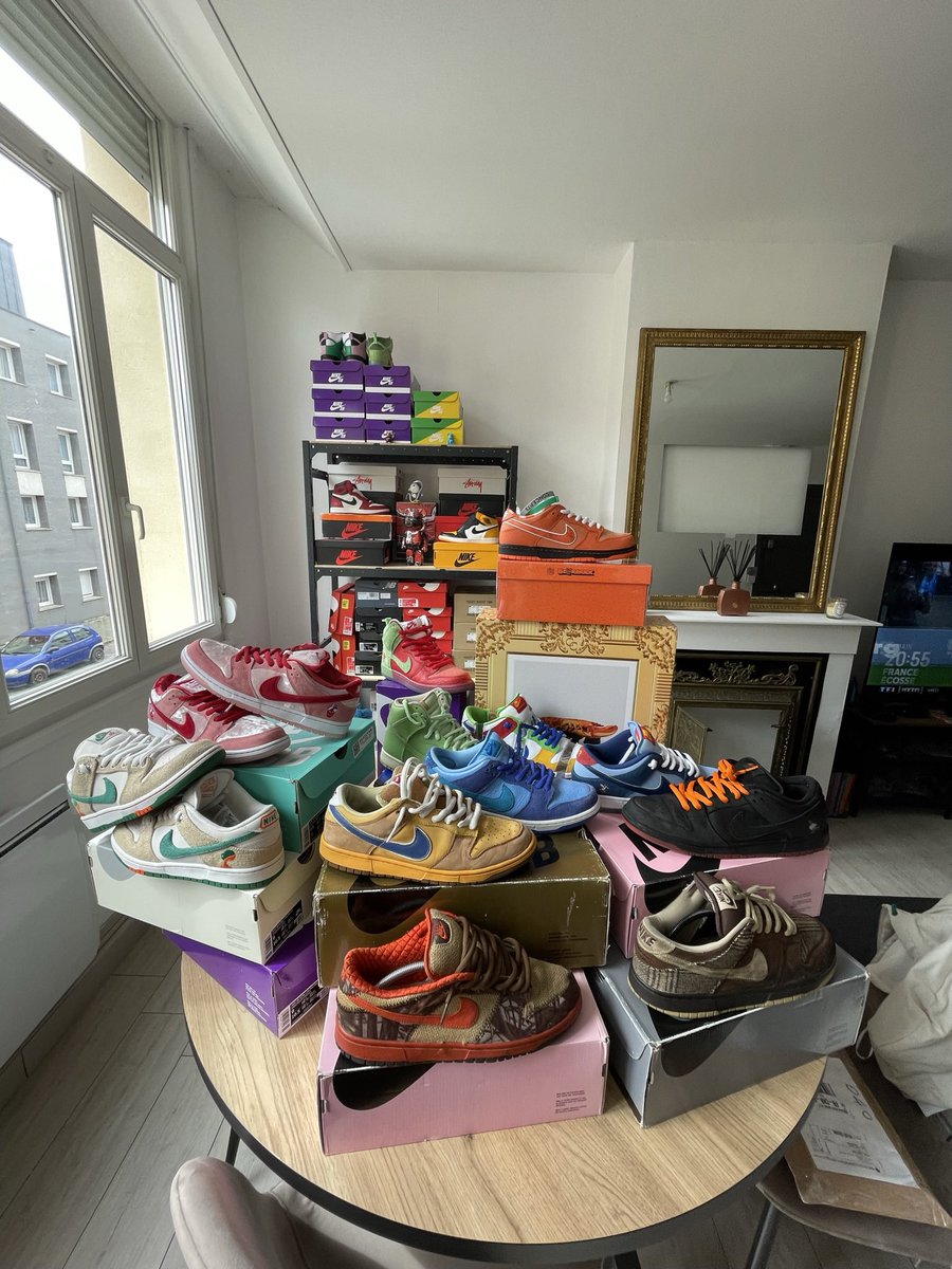 LacroixYvane's tweet photo. 🤝👟
#nike #nikesb #nikesbdunklow #nikesbdunk #nikesbornothing #sbcollector #nikesbdunks #nikesbtweed #tweed #nikeshoes #dunksblow #dunksbhigh #dunksb #dunksbsupreme #nikesbshoes #reeseforbes #reeseforbesdenim #reeseforbesdunk #reeseforbeshunter #reeseforbessb #nikesbforlife https://t.co/PQOwfw8VWL