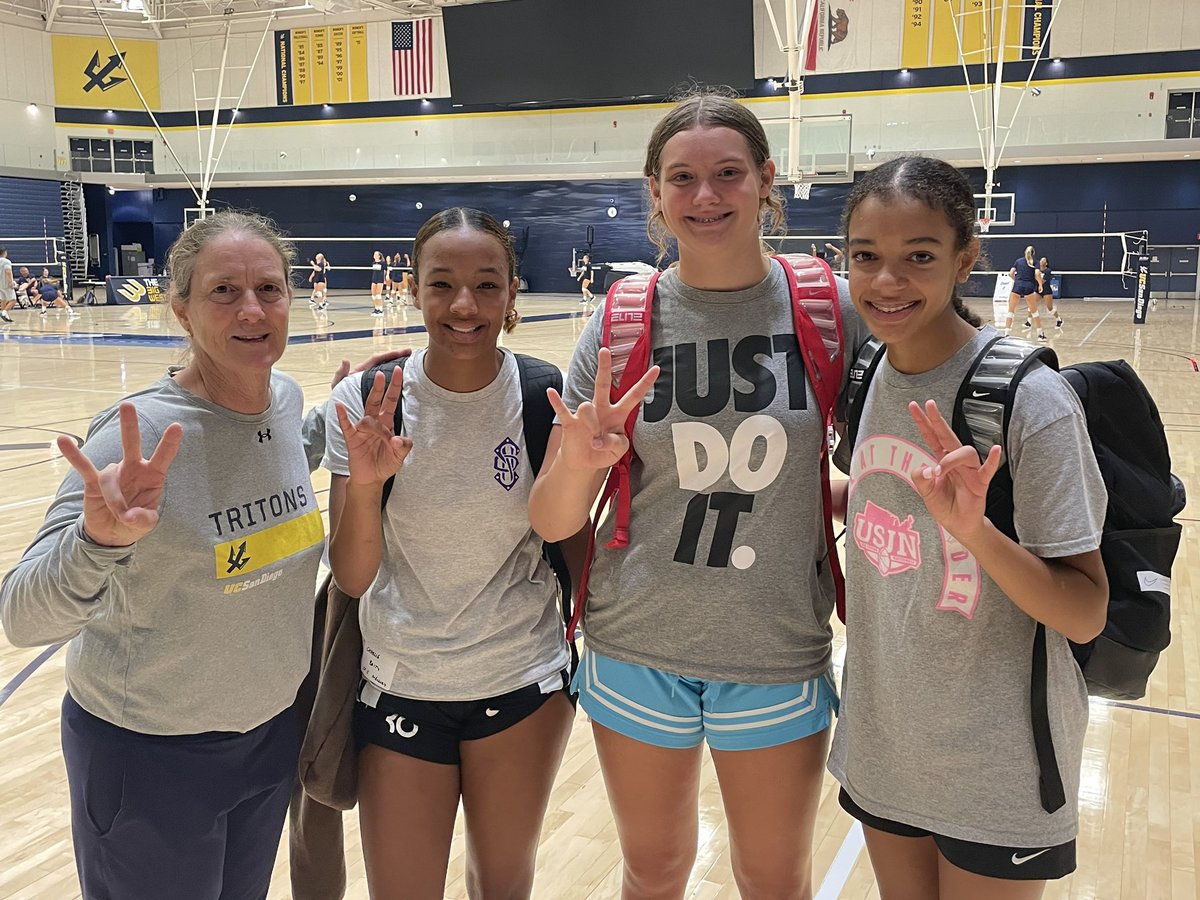 Sydney Blaine (@sydneyblaine0) on Twitter photo Had a great time at the <a href="/UCSDwbb/">UC San Diego WBB</a> elite camp! It was very fun and competitive. I enjoyed playing with girls from all over! Thanks for the invite. @MVEclipseBball <a href="/awendte10/">Andy Wendte</a> <a href="/tford12kc/">Terrell Ford</a> <a href="/chadlynn07/">Chad Lynn</a> <a href="/lonniesauter/">Lonnie Sauter</a> <a href="/Bblaine10/">Byron</a> <a href="/CamiNauholz/">Cami Nauholz</a> <a href="/BaityCharlie/">Charlie Baity</a> Had a great time at the <a href="/UCSDwbb/">UC San Diego WBB</a> elite camp! It was very fun and competitive. I enjoyed playing with girls from all over! Thanks for the invite. @MVEclipseBball <a href="/awendte10/">Andy Wendte</a> <a href="/tford12kc/">Terrell Ford</a> <a href="/chadlynn07/">Chad Lynn</a> <a href="/lonniesauter/">Lonnie Sauter</a> <a href="/Bblaine10/">Byron</a> <a href="/CamiNauholz/">Cami Nauholz</a> <a href="/BaityCharlie/">Charlie Baity</a>