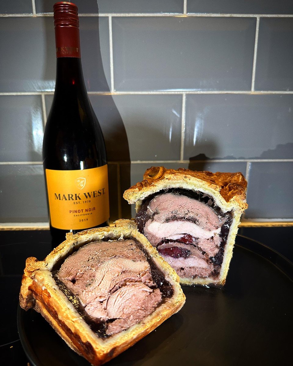 KarlSheppard's tweet photo. Tonight Dinner To Celebrate The Glorious Twelfth #GloriousTwelfth #gamepie #Glorious12th https://t.co/mh7Vau049j