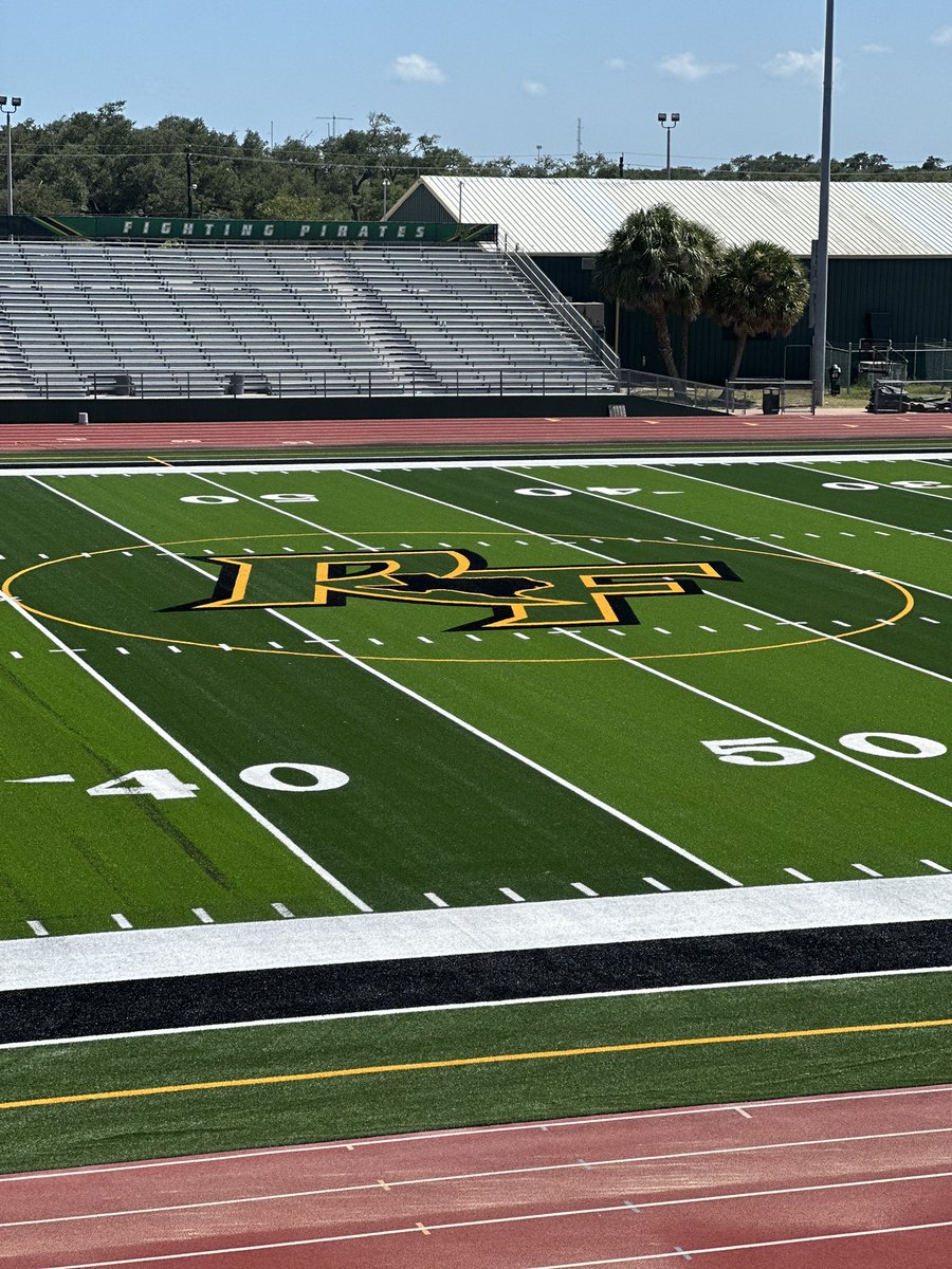 AshleighBible's tweet photo. I’m in awe of our new field @R_FISD. Thank you @CoachBuc_Tim and your hard work to ensure our students will get to experience it on the first day of school! @R_FHSPirates https://t.co/QKCQeWsdrf
