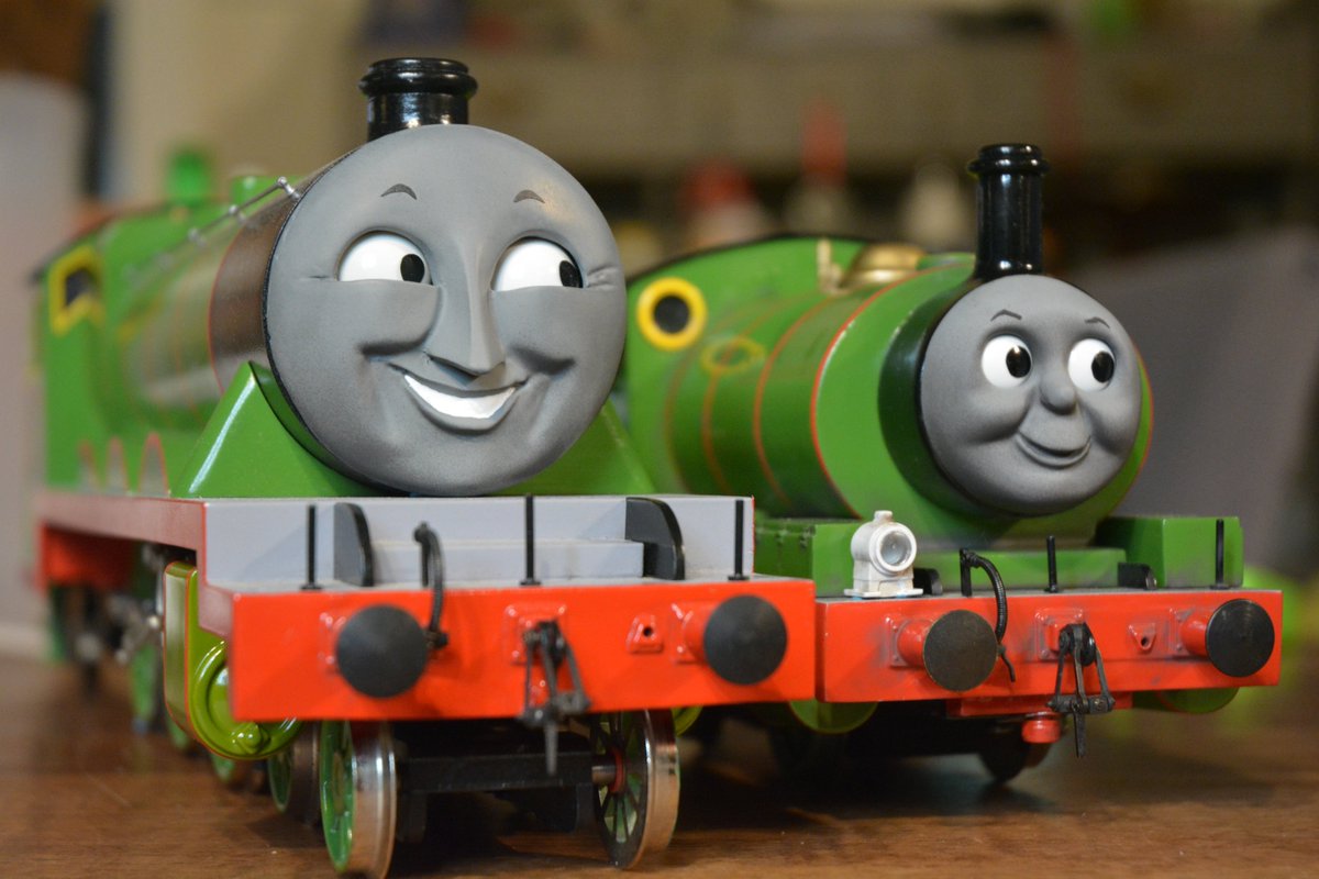 Parker's Thomas Replicas tweet media