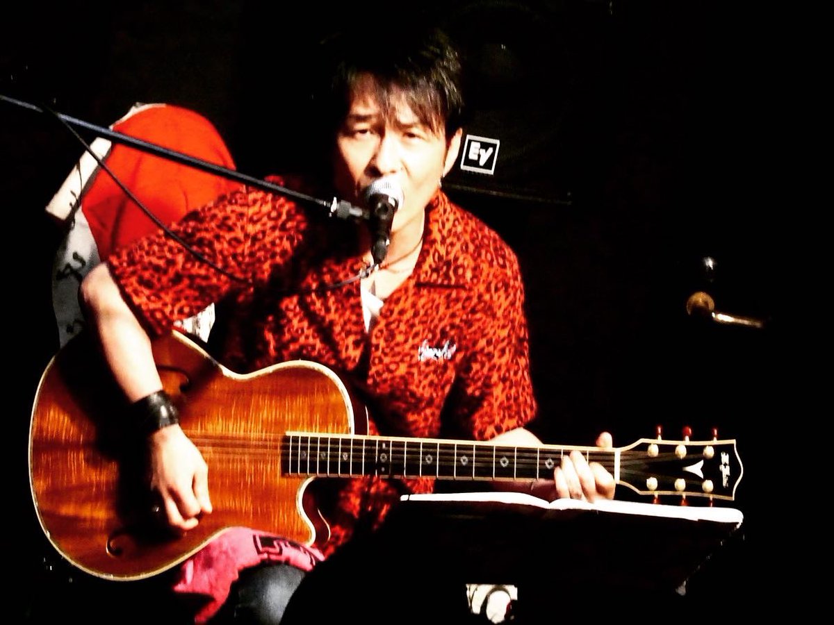 the69sin's tweet image. THANKS FOR COMING!!! 

8月12日(sat)
LIVE BAR大久保くじら号
『NO PEACE NO LIFE vol,14』

 -渡辺 伸一 solo setlist- 
１.HummingBird
２.WAR IS(not)OVER
３.祈り
４.カモメ
５.Life Chain
６.エノラエゲイ
７. A Whole New World
-en-
８.calling／氷室京介

#thanksforcoming