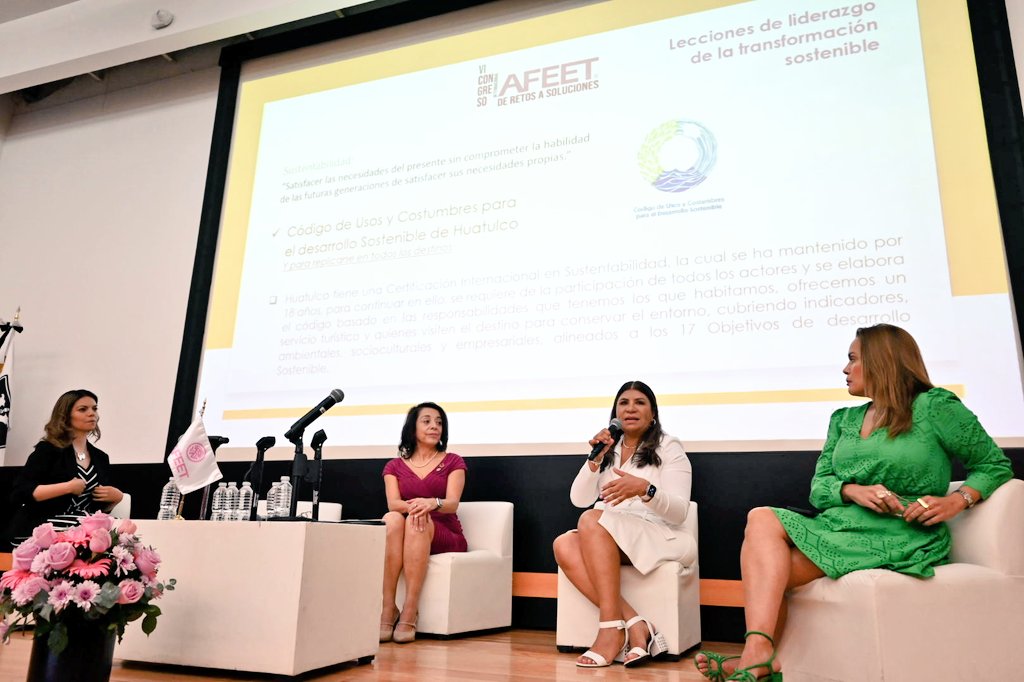 NexosTuristicos's tweet image. Destacada participación de Angie Angón, Presidente del Club Skål Internacional México y Directora General de Dreams y Secrets Resort &amp;amp; Spa Huatulco, durante el VI Congreso Internacional de @AFEETMex, al destacar que la #sustentablilidad es "satisfacer las necesidades del presente…