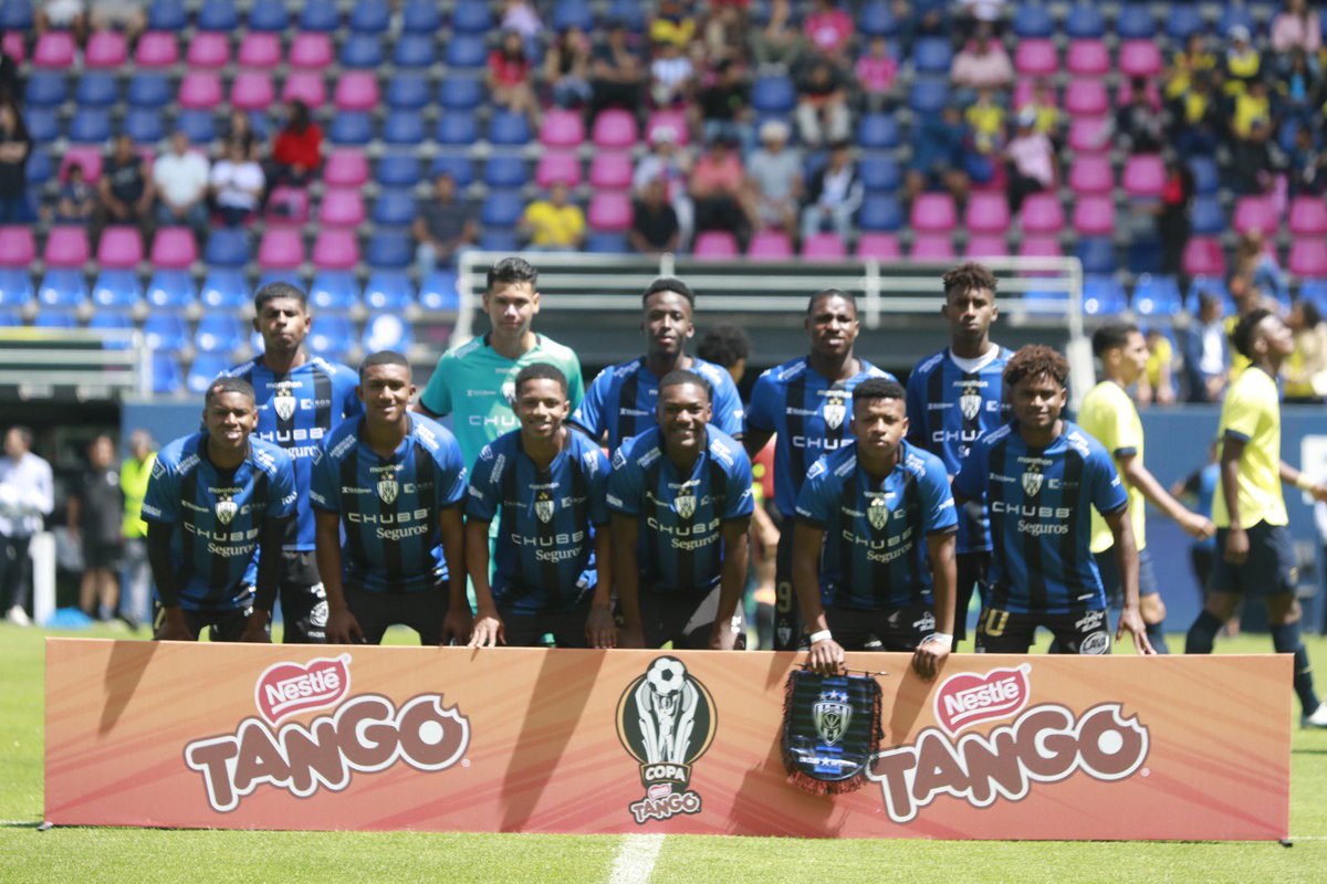 IDV_EC's tweet photo. La final de la copa #CopaTangoMDM #LatidosdelValle https://t.co/j6k6SagUot