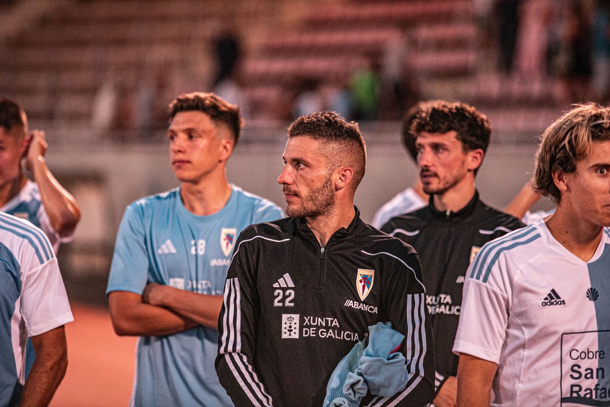 SD_Compostela's tweet photo. 📋 XI titular do Compos 👇

2️⃣5️⃣ Brais Rodríguez 

1️⃣7️⃣ Riki Mangana 
6️⃣ Soto
2️⃣3️⃣ Sálamo
2️⃣ Samu Araújo

2️⃣1️⃣ Pablo Antas (C)
1️⃣9️⃣ Antón de Vicente 
1️⃣1️⃣ Jaime Santos 

2️⃣0️⃣ Pep Caballé 
2️⃣8️⃣ Hugo Matos
9️⃣ Manu Barreiro

#PretempadaCompos https://t.co/nTzuXew0LU