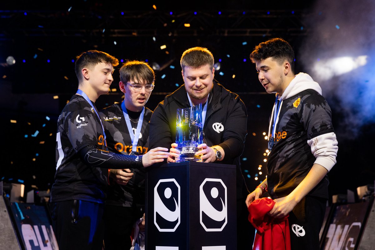 Rocket Baguette tweet media