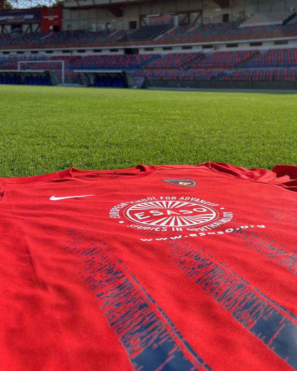 CosenzaOfficial's tweet photo. Una maglia speciale per un'occasione speciale: la partita di Coppa Italia con il Sassuolo 🏆🇮🇹
Lupi domani in campo con la maglia "Special", con il logo di #ESASO per promuovere formazione e ricerca oculistica ❤️🔥💙
Il comunicato 📲 https://t.co/x8RwzBNY0N
#ForzaLupi https://t.co/rVf9kjVtgf