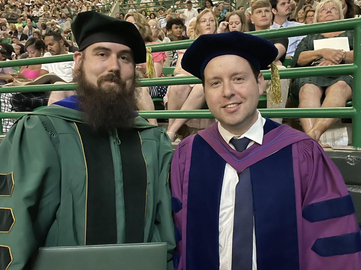 Congratulations to Dr. John Tidwell for graduating today. @BaylorCBC