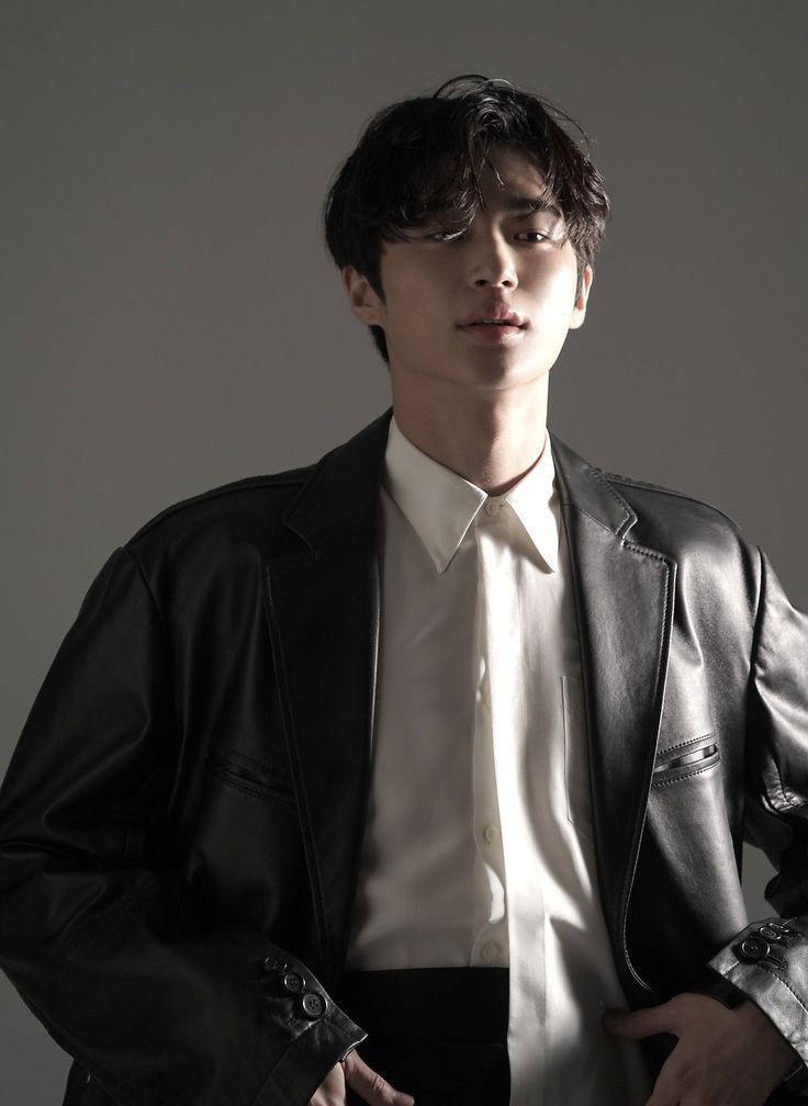 jevastair's tweet photo. @jarelarch Jevarien in black. 🖤 https://t.co/tDBOPSE3jH