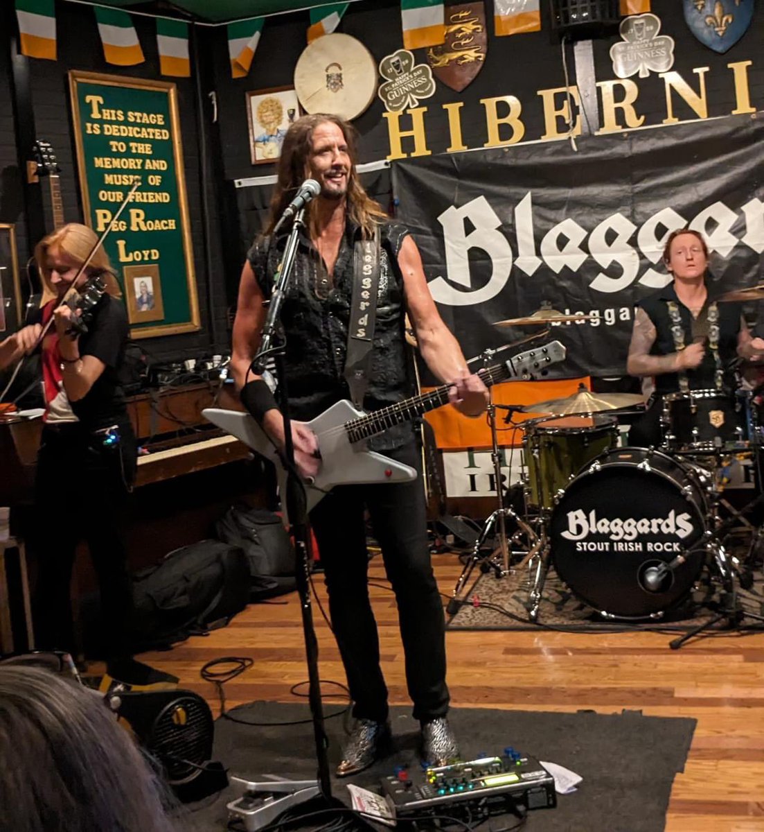 Blaggards's tweet photo. GREAT time at Hibernia last night! Now, coffee and onwards to Hesston KS. 

Photos by Maria Fay Chase - THANK YOU! https://t.co/vcbQtnlBKk