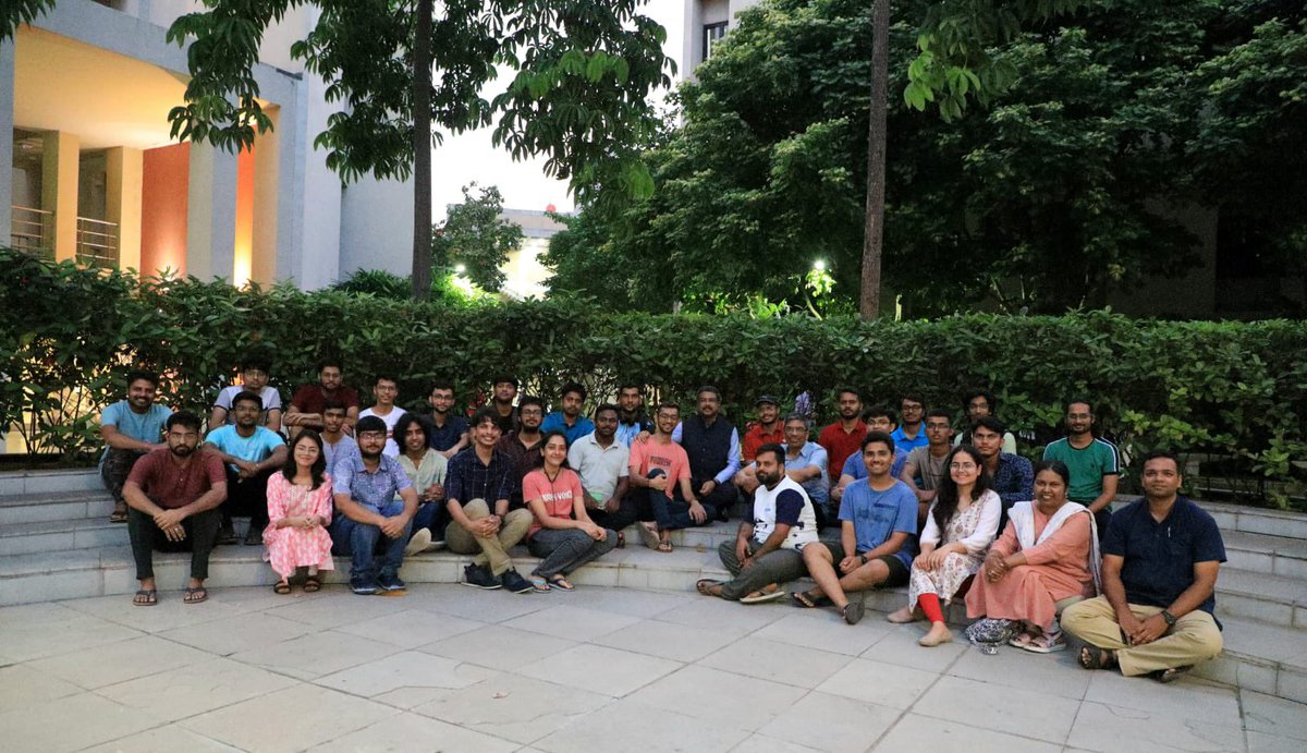 dpradhanbjp's tweet photo. Relived the magical moments of campus life with students of @iitgn. 

Sharing some pictures of a truly memorable day. https://t.co/dR5nL1C7Je