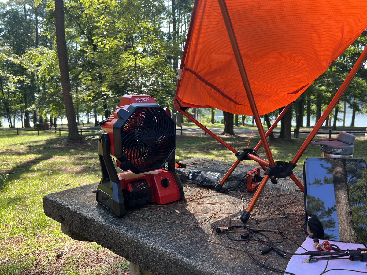 My first #CW #POTA activation is in the books. It went better than I hoped. #KX2 on 20 and 40 with a long wire. I should not have waited so long! Now to keep practicing. Thanks to all hunters and their patience!