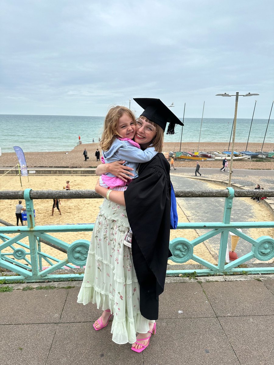 roszihoward's tweet photo. Wild that the pandemic and the need for strikes disrupted my university experience way more than having and raising a child ever did… anyway 💅 #SaveBrightonUni https://t.co/Q2TN7ySvRJ