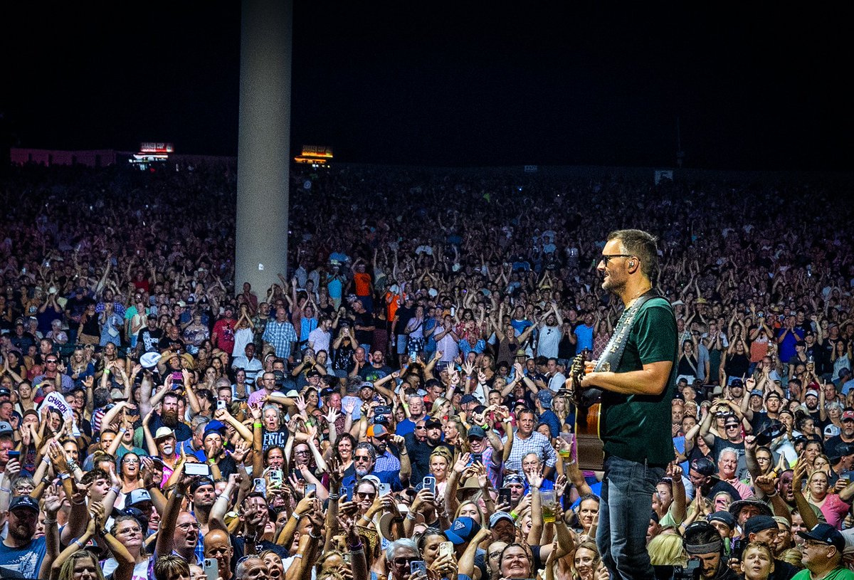 Night 17 of #TheOutsidersRevivalTour
8.11.23 // Noblesville, IN // Ruoff Music Center

Relive the show with this recap by <a href="/jadamlucas/">Adam Lucas</a> - ericchurch.com/news/Indiana20…

📷: Anthony D'Angio