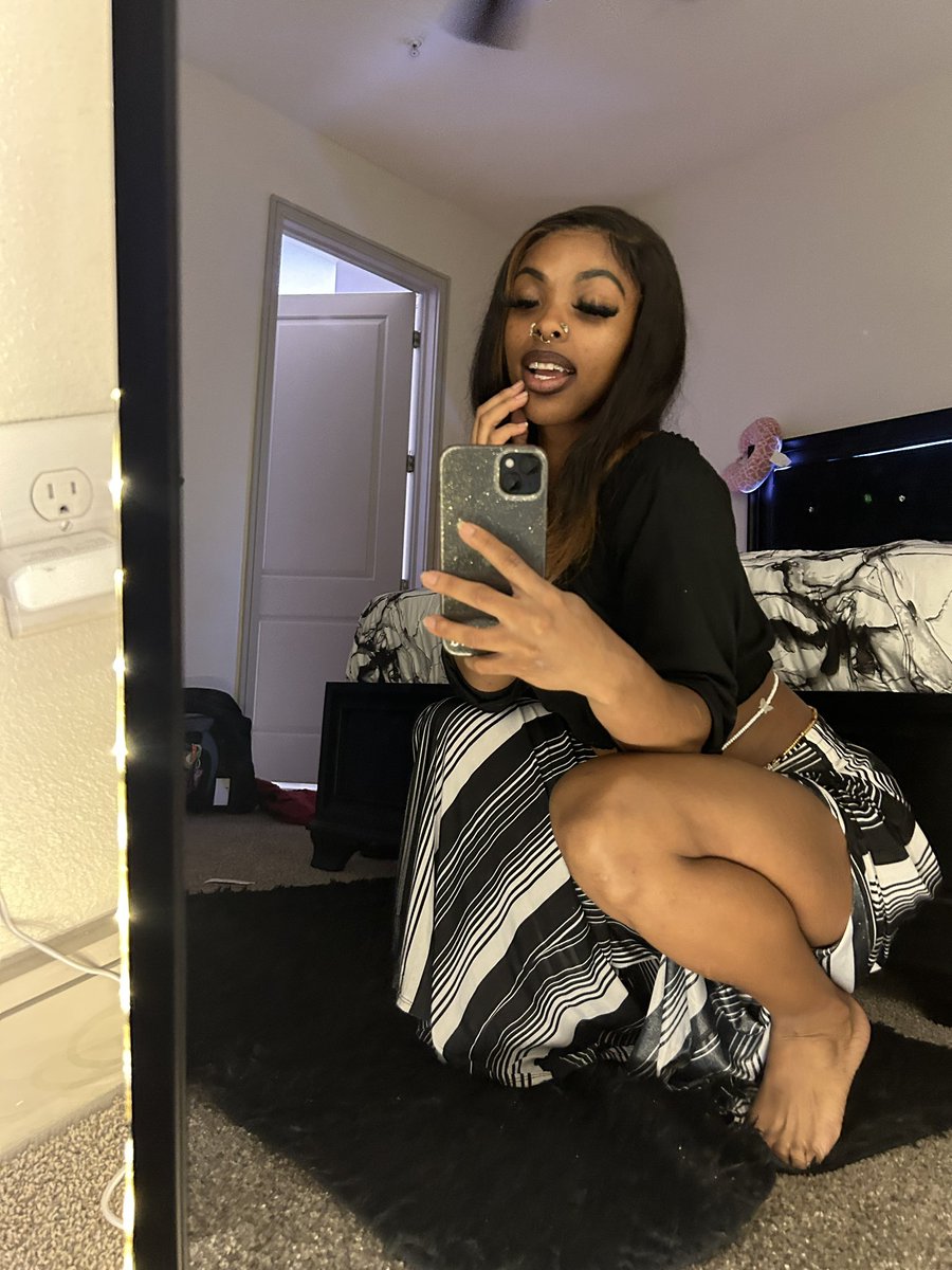 that_chyna's tweet photo. I really been MIA on Twitter 😭🤦🏽‍♀️ https://t.co/GtRiTdM42K