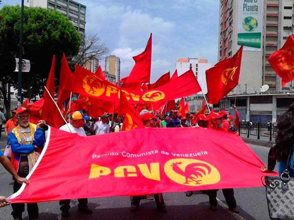 La clase obrera ¡vencerá!

La usurpación del PCV por la burguesía venezolana y sus aliados es la confirmación de la derrota histórica del progresismo socialdemócrata.

¡Viva el Partido Comunista de Venezuela!