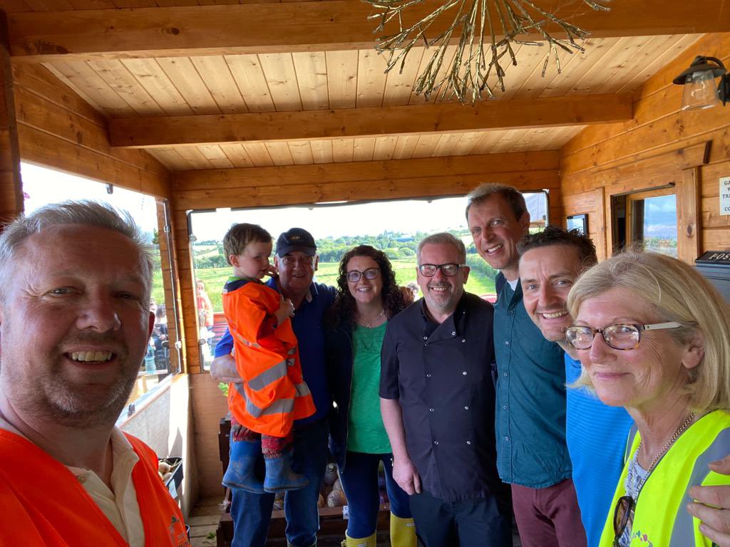 What a powerful day <a href="/ballyholeyfarm/">Ballyholey Farm Shop</a> #DigYourDinner event with <a href="/rte/">RTÉ</a> #eartotheground <a href="/darraghmccullou/">Darragh McCullough</a>