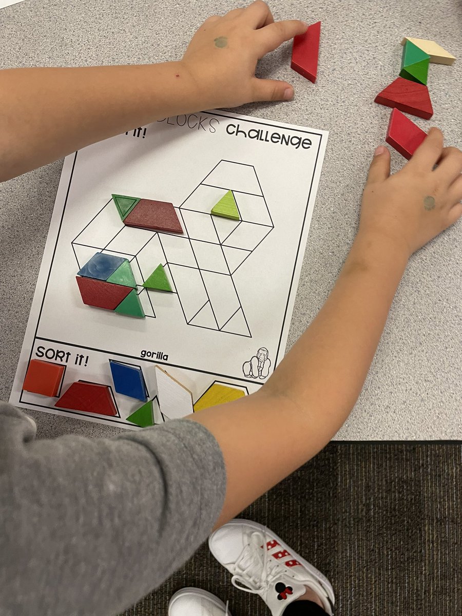 AStinsonAT's tweet photo. Back in kindergarten and it feels so good. 🥹❤️ We explored with some pattern blocks yesterday! 
@HumbleISD_FE https://t.co/XH1pPsAhIE