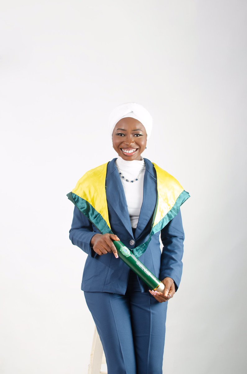 Zeee_ayoka's tweet photo. Congratulations to meπ₯Ήβ€οΈ, Allah walked me through the journey. Al hamdulillahβ¨
https://t.co/XWNtxH18rK Microbiologyππ
#FUNAAB30thConvocation https://t.co/mOGZQ6vxG5